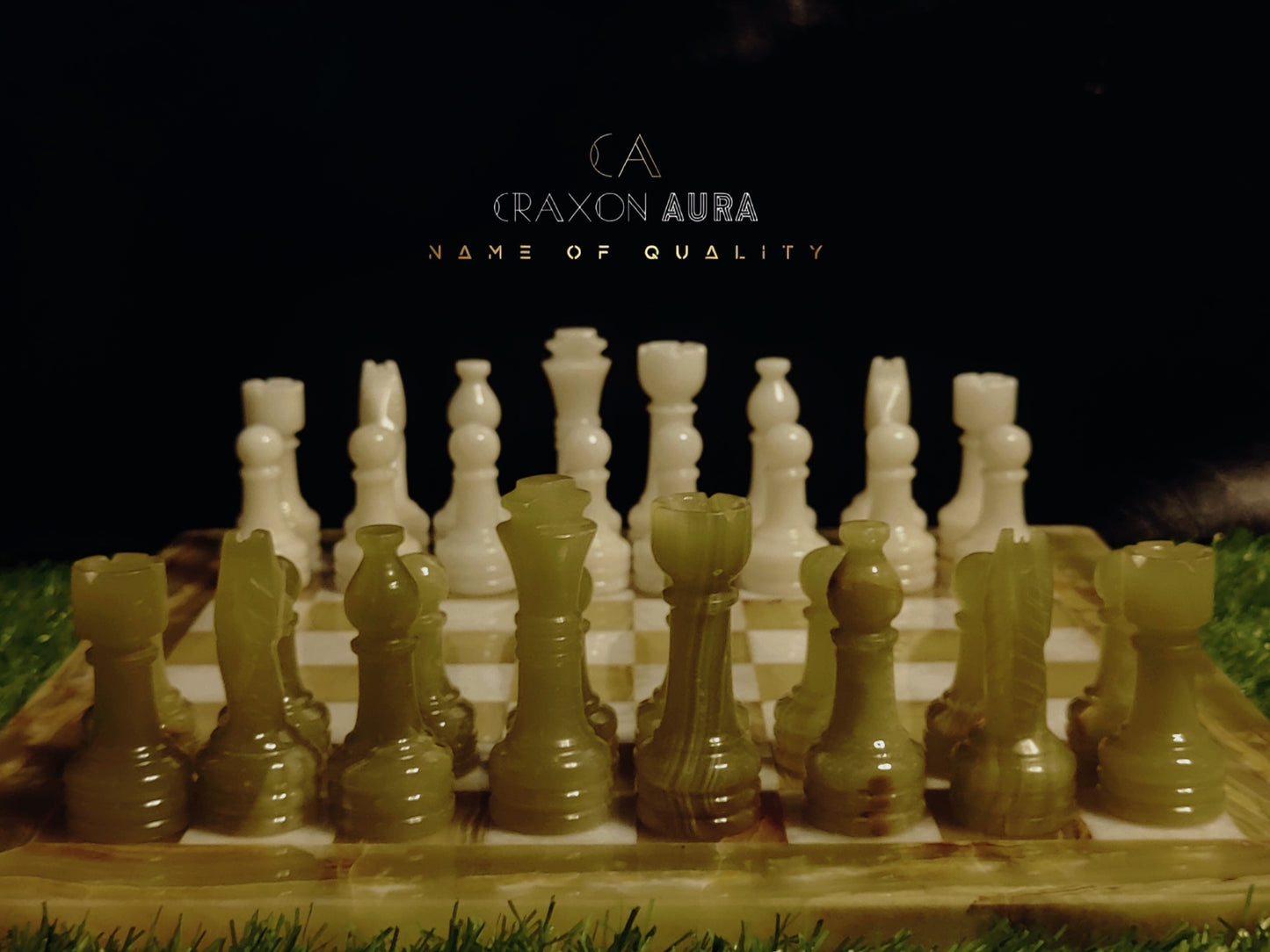 12" Green/White Marble Chess Set